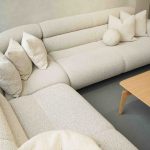 کاناپه ال کد 1904 که از نمای روبرو دیده میشود